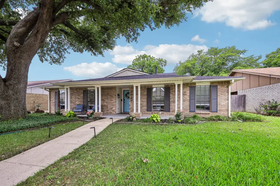 2927 Winterberry Drive, Carrollton, TX 75007 - #2