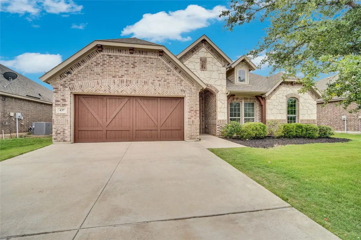 437 Whispering Willow Drive, Midlothian, TX 76065 - #1