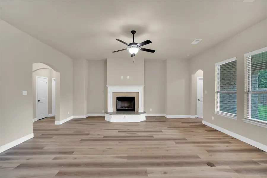 437 Whispering Willow Drive, Midlothian, TX 76065 - #3