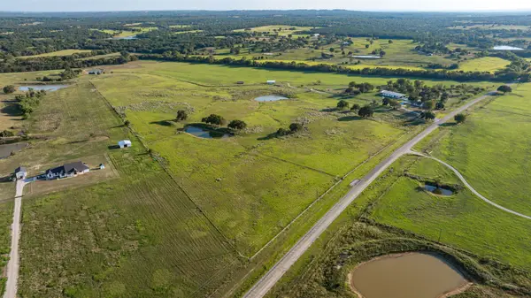3688 N Fm 1655, Alvord, TX 76225