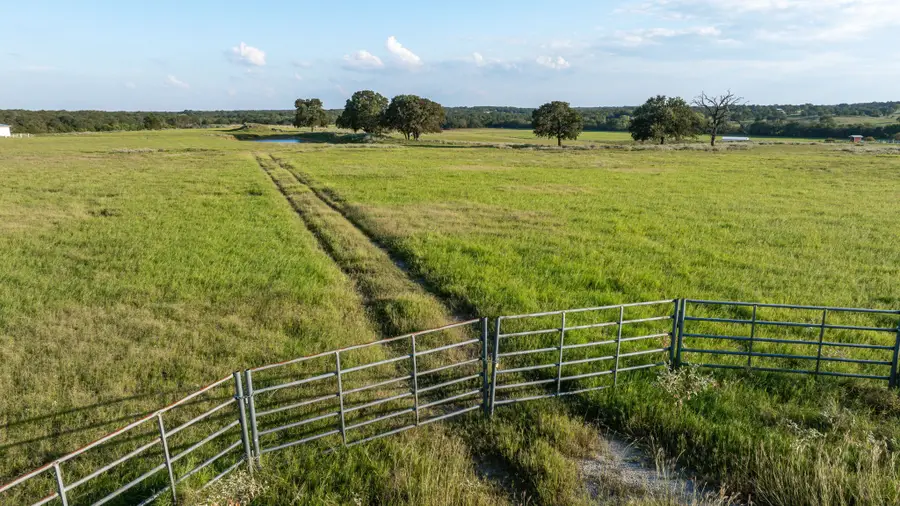 3688 N Fm 1655, Alvord, TX 76225 - #2
