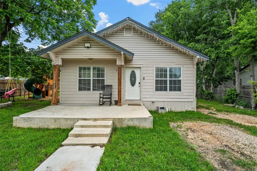 2221 S Park Avenue, Waco, TX 76706 - #2