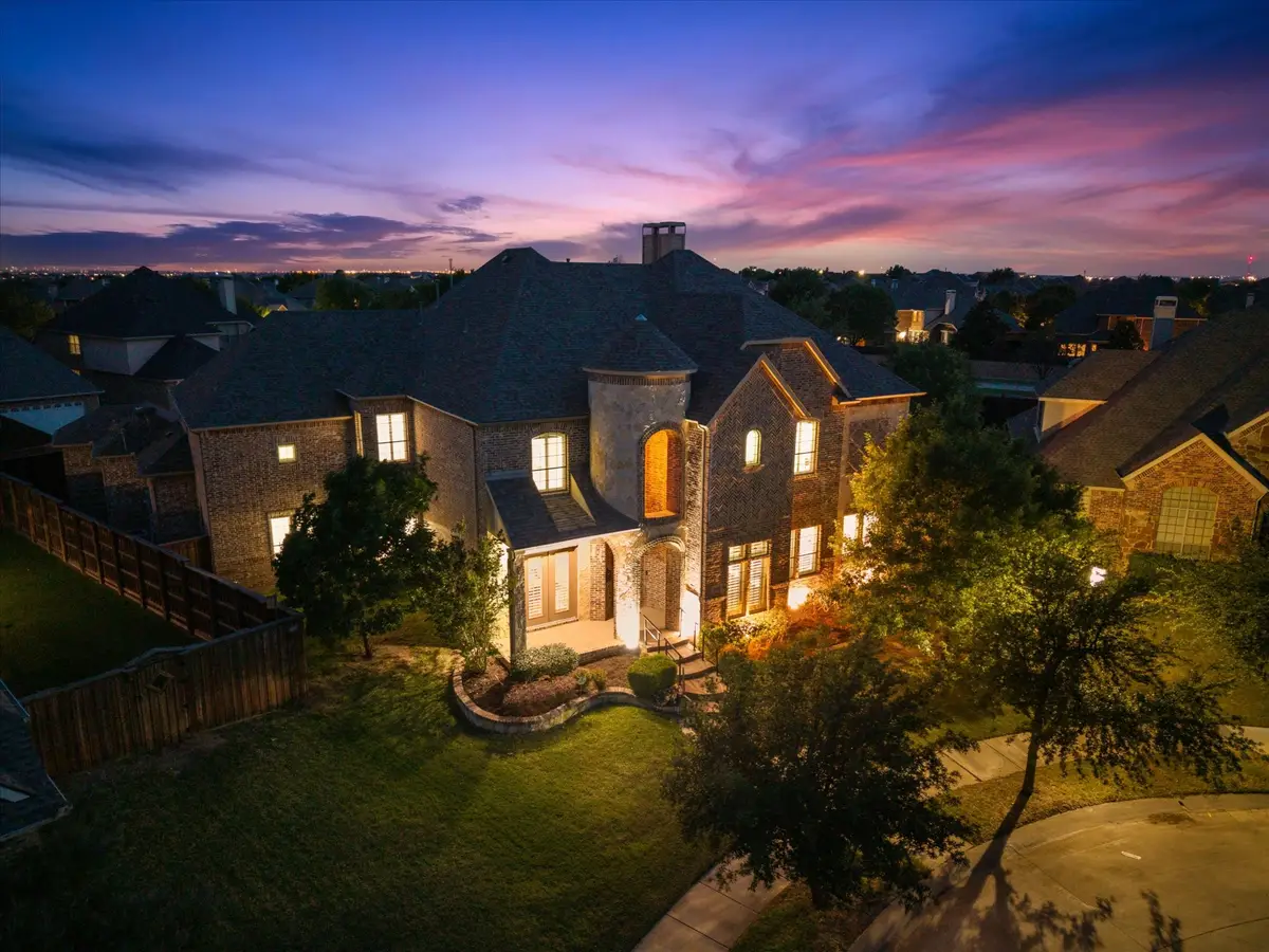 660 Duke Saxony Drive, Lewisville, TX 75056 - #1
