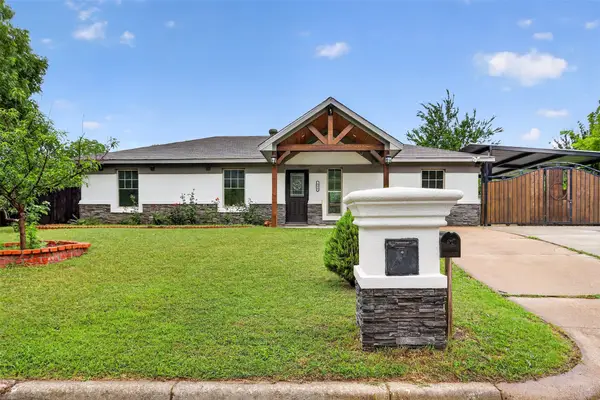 516 Post Oak Lane, Burleson, TX 76028