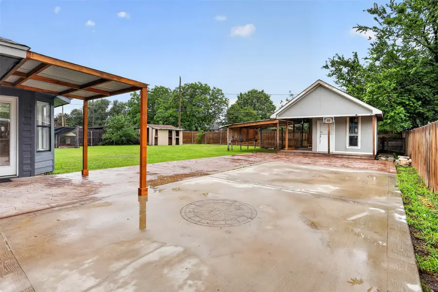 516 Post Oak Lane, Burleson, TX 76028 - #2