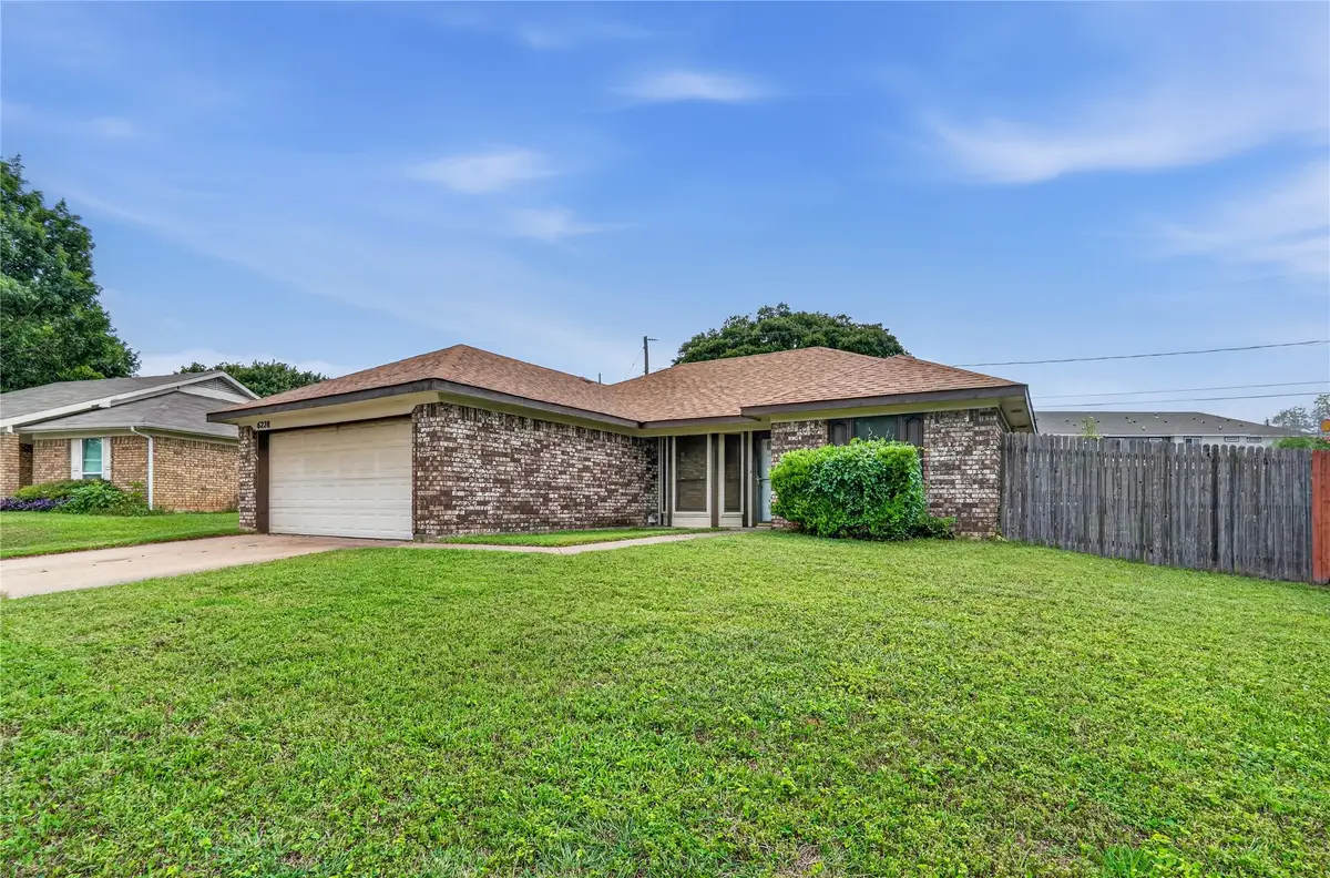 6228 Fernwood Drive, Arlington, TX 76001 - #1