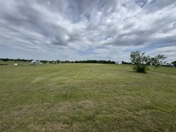 220 Martingale Drive, Oak Point, TX 75068