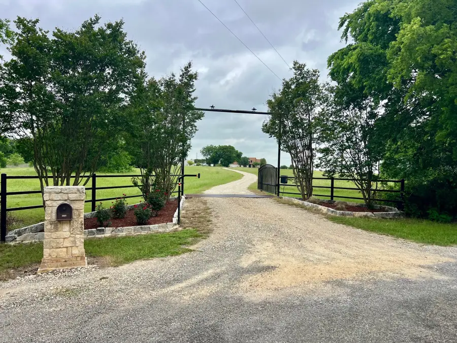 2276 Hodge, Moody, TX 76557 - #2
