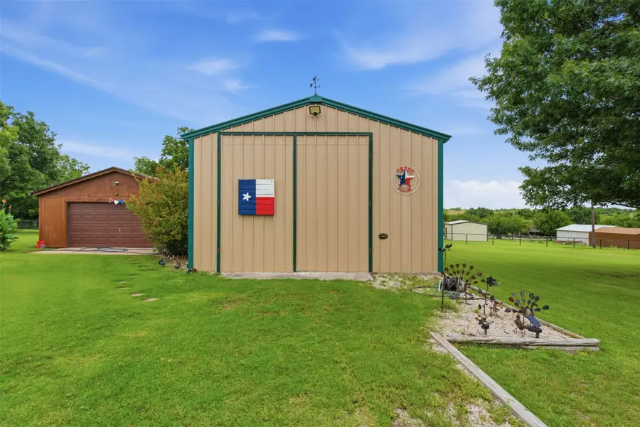 222 Brandon Drive, Weatherford, TX 76087 - #2