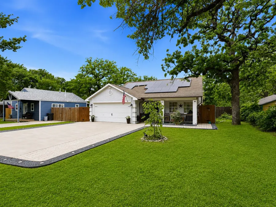 3031 Delaware Trail, Lake Worth, TX 76135 - #3