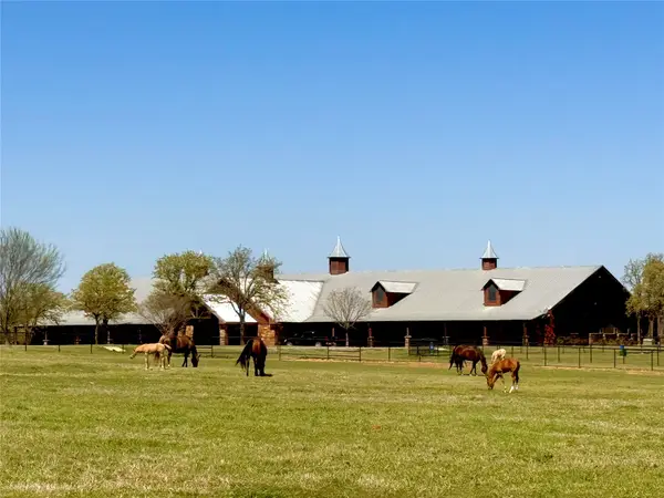 1257 County Road 132, Whitesboro, TX 76273