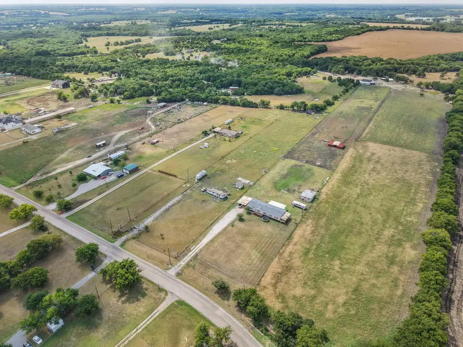 8300 Farm To Market 697, Whitewright, TX 75491 - #2