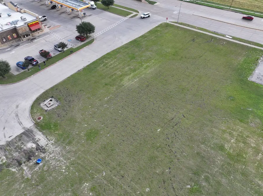 3 N Dallas Avenue, Lancaster, TX 75134 - #2