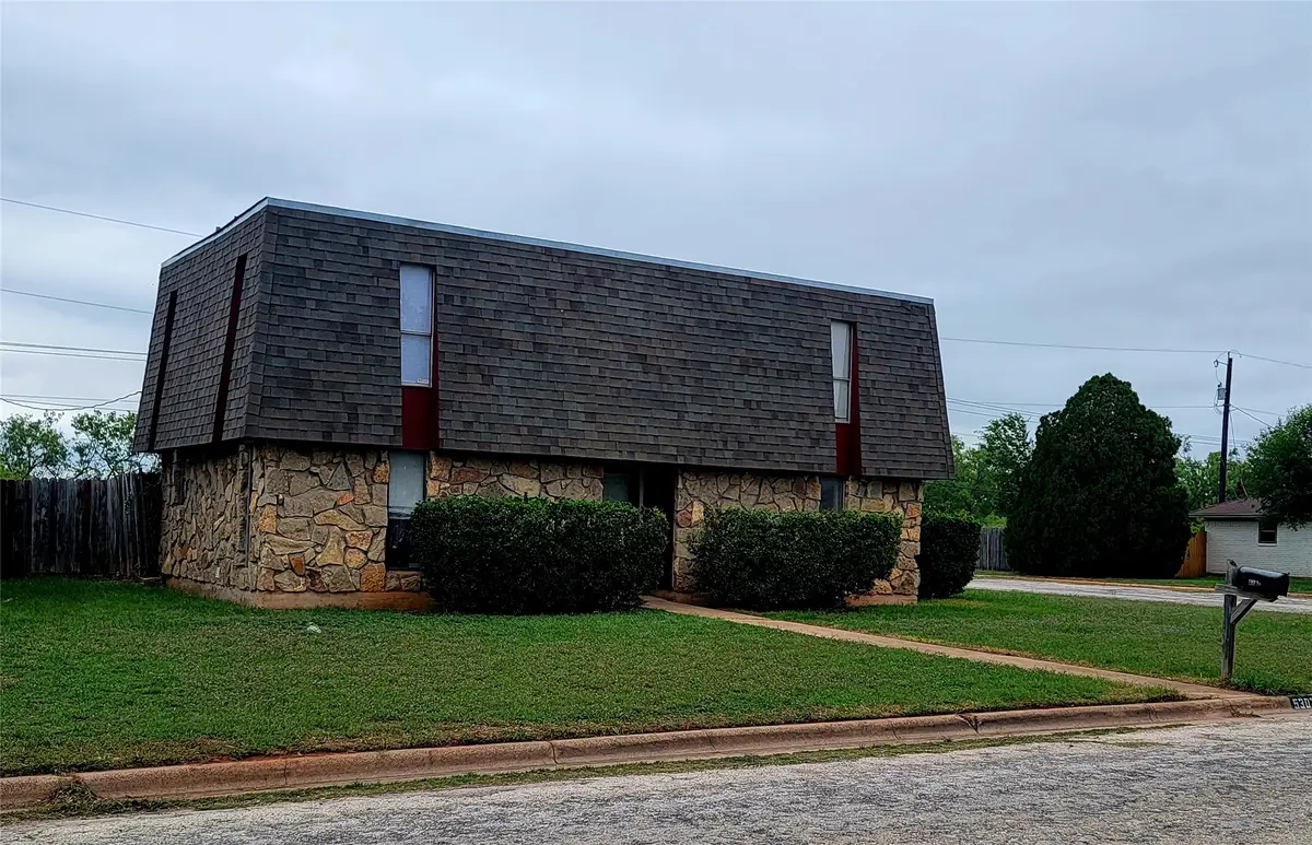 5302 Benbrook Street, Abilene, TX 79605 - #1