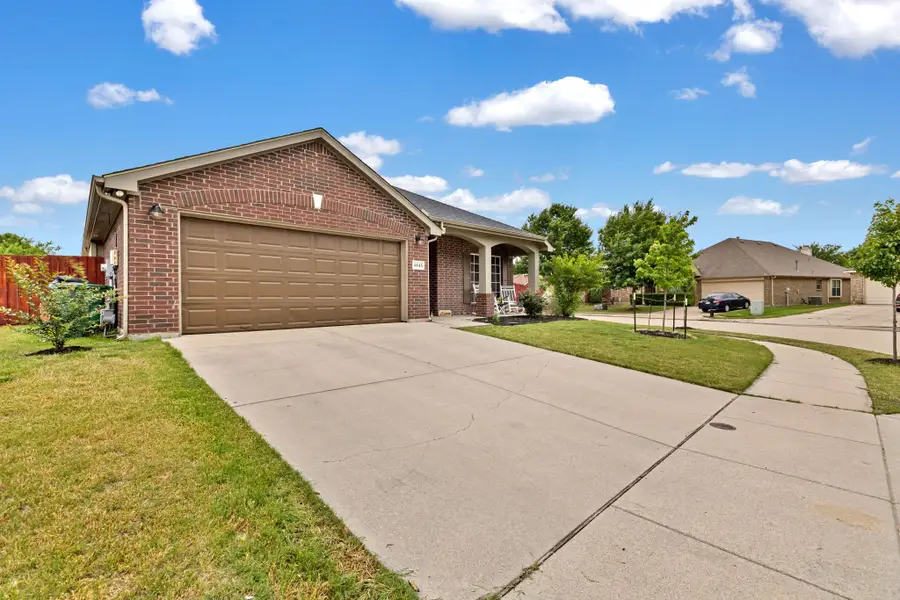4045 Diamond Ridge Drive, Fort Worth, TX 76244 - #2