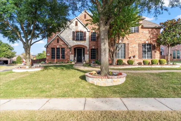 1308 Fox Lane, Mansfield, TX 76063