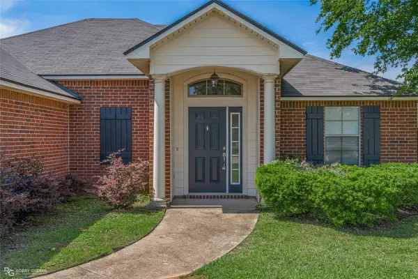 2110 Sweet Bay Circle, Bossier City, LA 71111