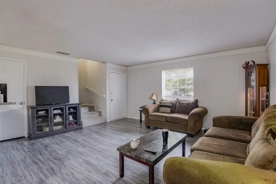 625 NW Renfro Street, Burleson, TX 76028 - #2