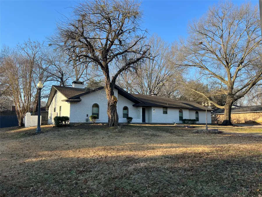 418 Jo Aynn Circle, Bonham, TX 75418 - #2