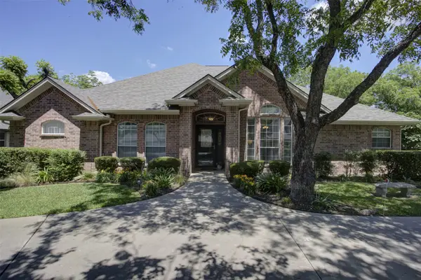 5006 Wedgefield Road, Granbury, TX 76049