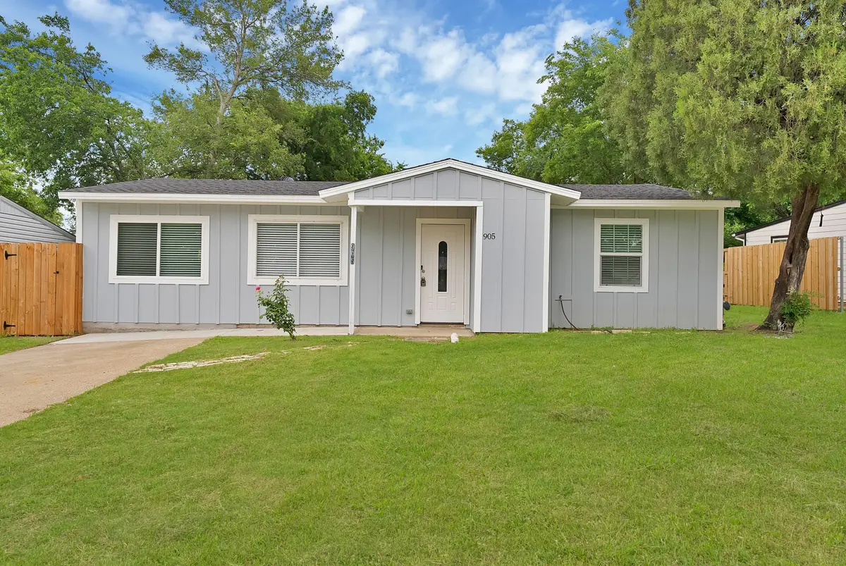 905 Skylark Drive, Arlington, TX 76010 - #1