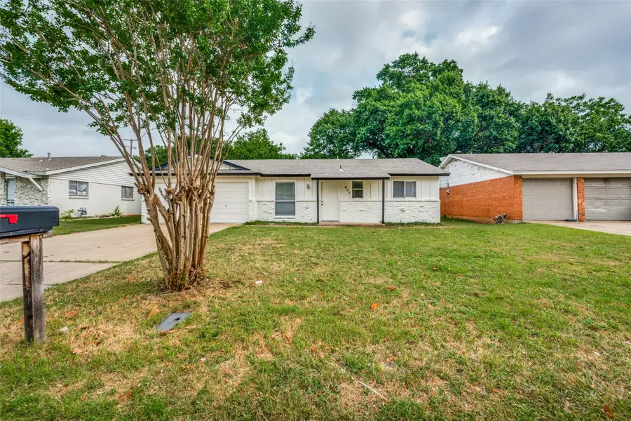 903 Woodbrook Street, Arlington, TX 76011 - #2