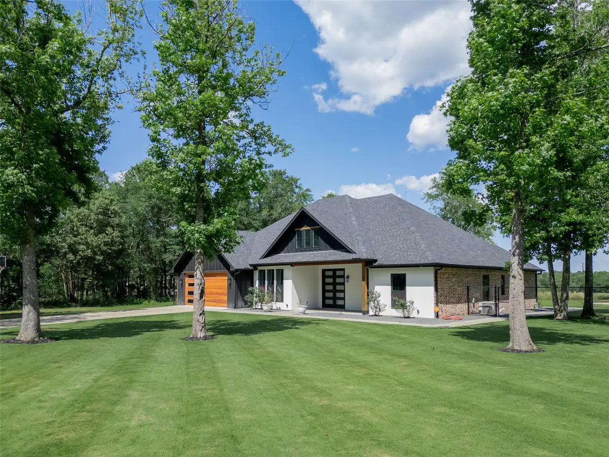 4155 S State Highway 37, Mineola, TX 75773 - #1