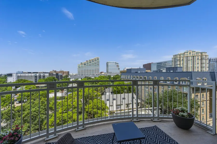 3225 Turtle Creek Boulevard #828, Dallas, TX 75219 - #2