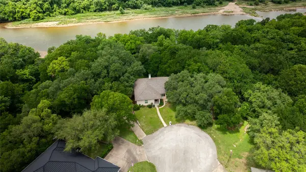 8510 Linden Court, Granbury, TX 76049