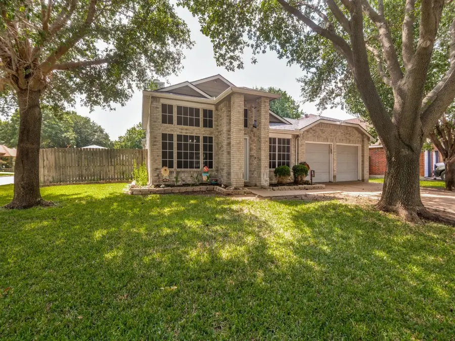 3335 Kelley Drive, Grand Prairie, TX 75052 - #3