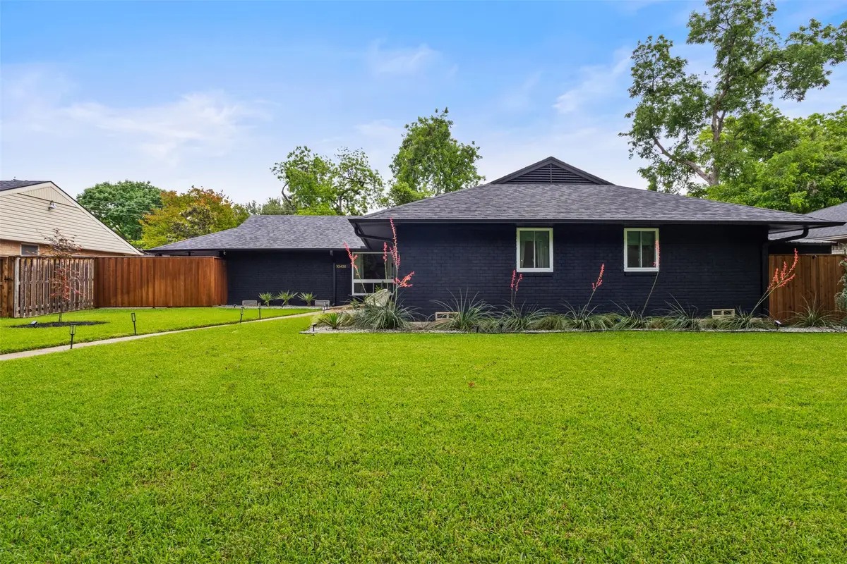 10438 Lippitt Avenue, Dallas, TX 75218 - #1