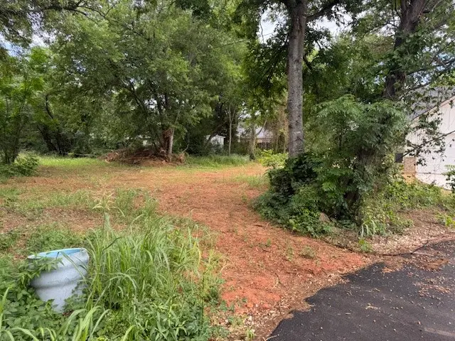 1605 S Chisholm Trail, Granbury, TX 76048 - #3