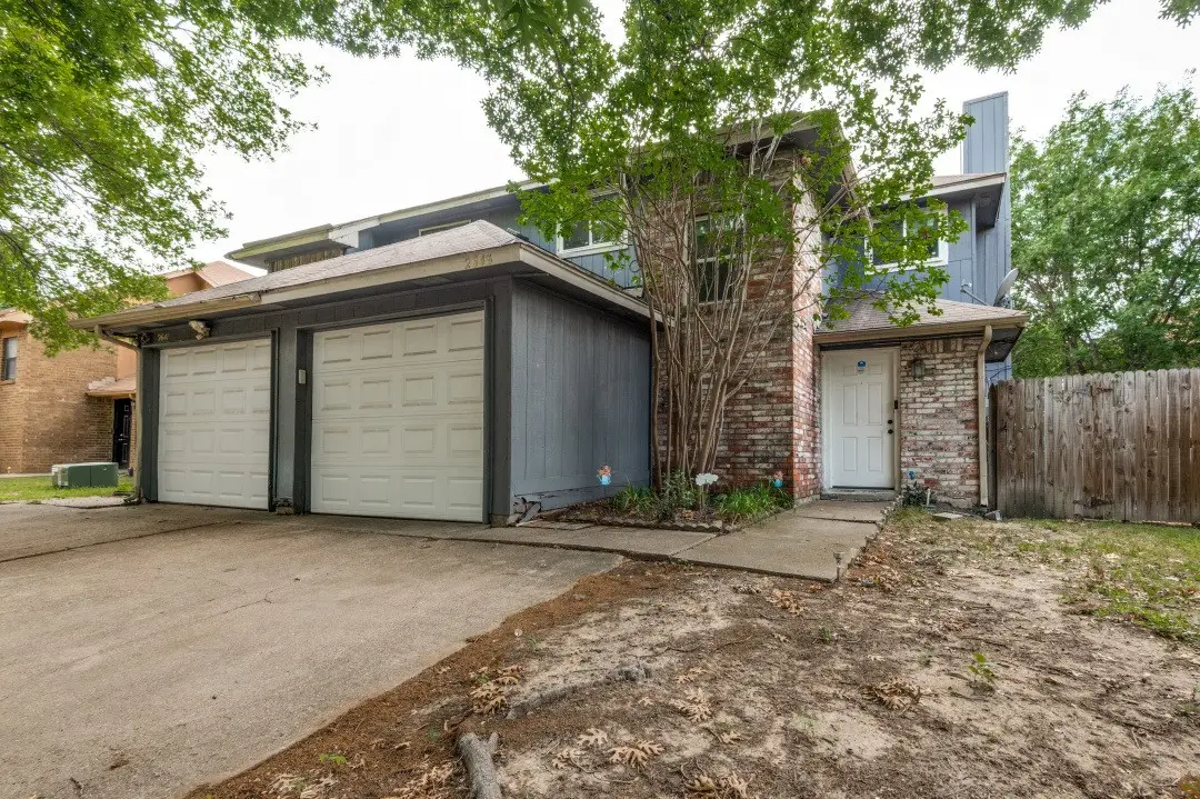 2643 San Sabastian Circle, Grand Prairie, TX 75052 - #1