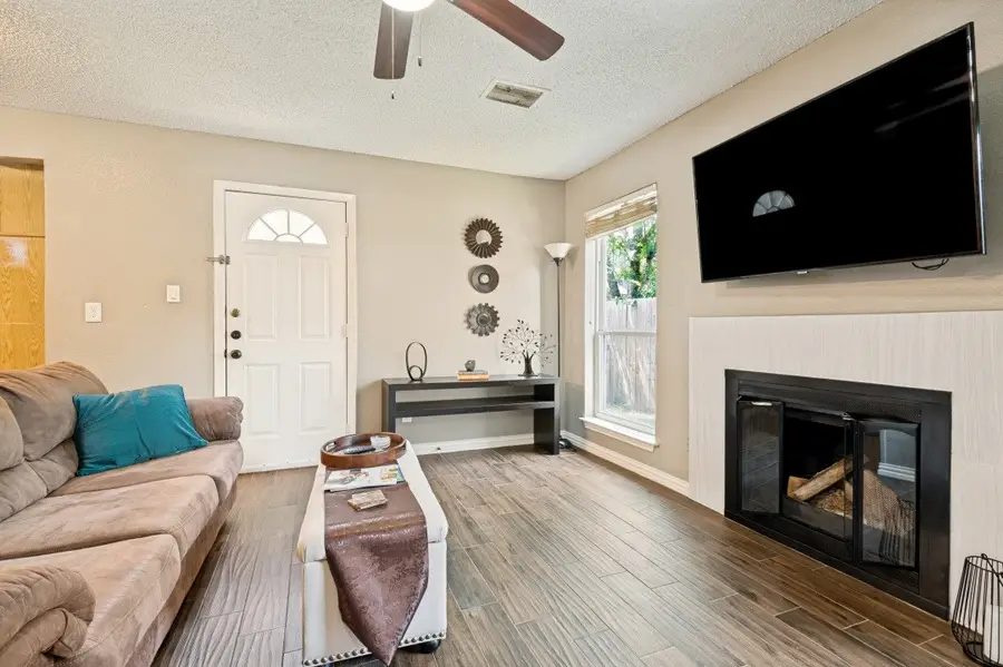 2643 San Sabastian Circle, Grand Prairie, TX 75052 - #3