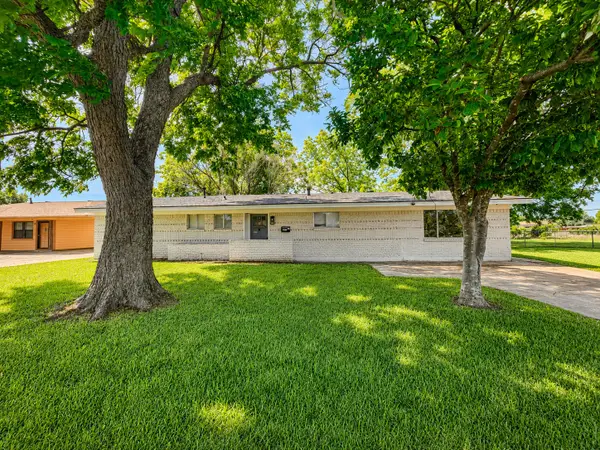 1106 Caroline Drive, Bossier City, LA 71112