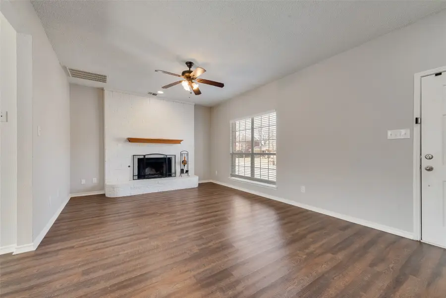 9406 Chimneywood Drive, Rowlett, TX 75089 - #3