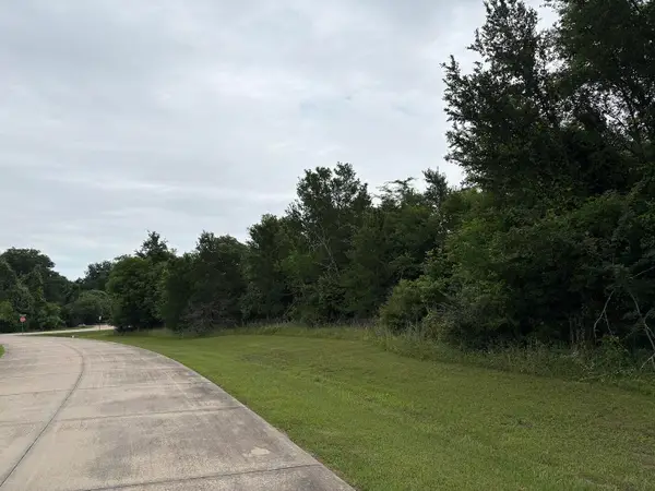 1757 Canyon Lake Road, Wills Point, TX 75169