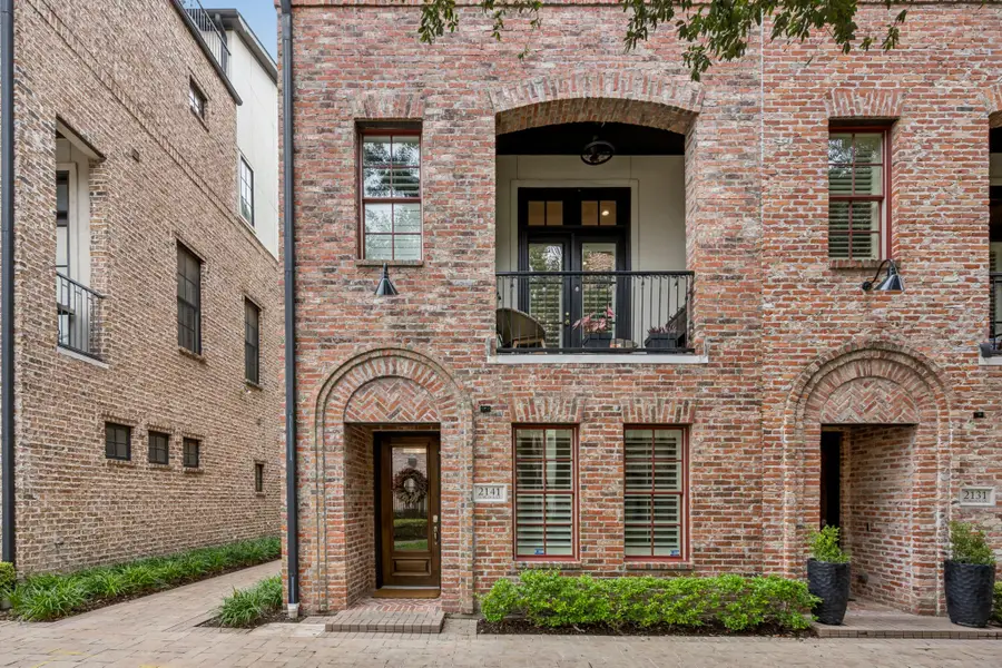 2141 Norlock Lane, Dallas, TX 75201 - #2