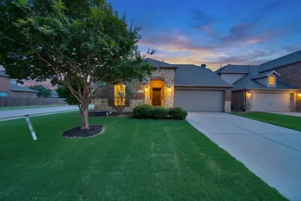 10401 Flat Creek Trl, McKinney, TX 75072 - #1