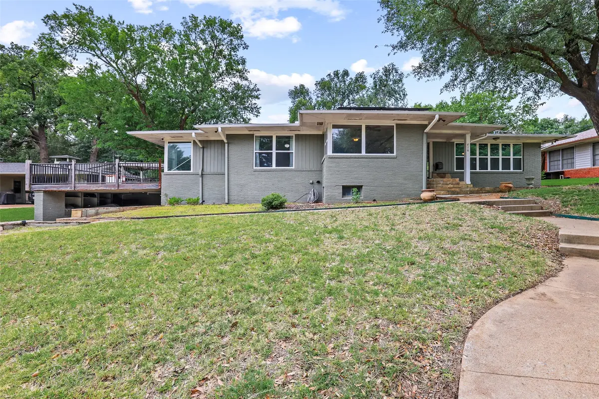 716 Westwood Drive, Sherman, TX 75092 - #1