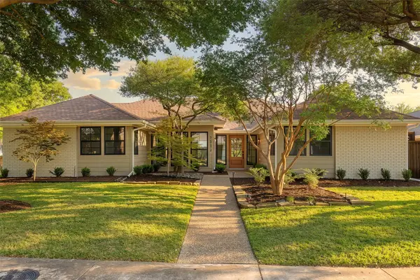 7332 Arbor Oaks Drive, Dallas, TX 75248