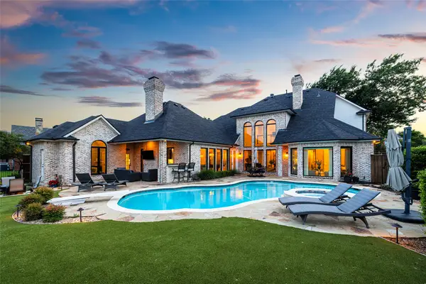 2816 Amesbury Drive, Plano, TX 75093