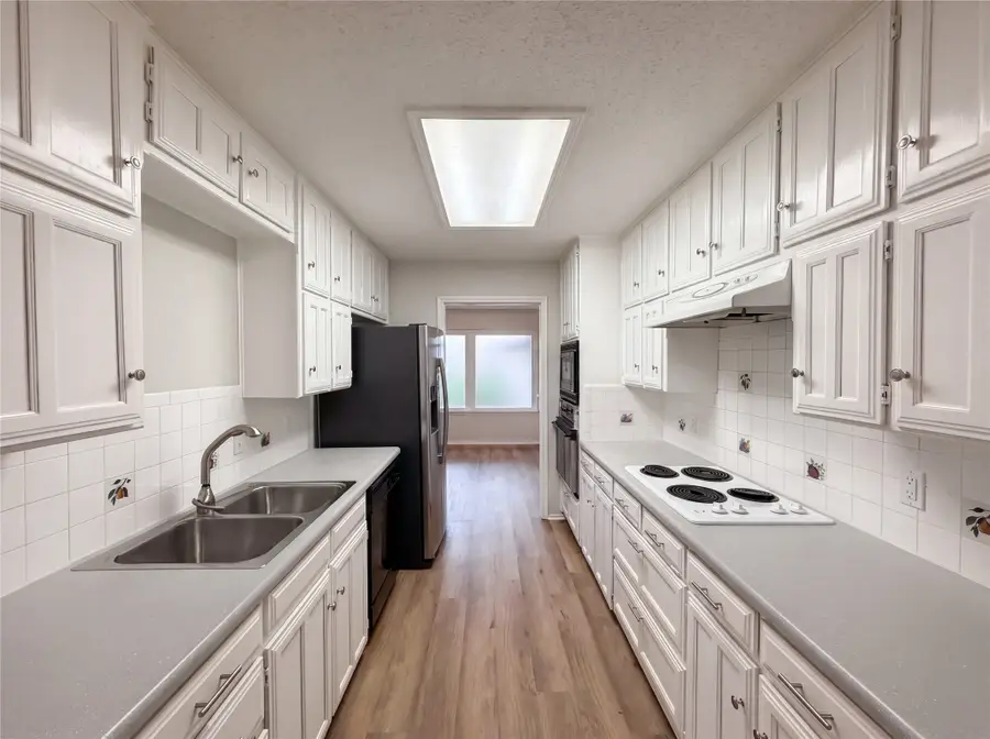 2300 Ridgewood, Bedford, TX 76021 - #2