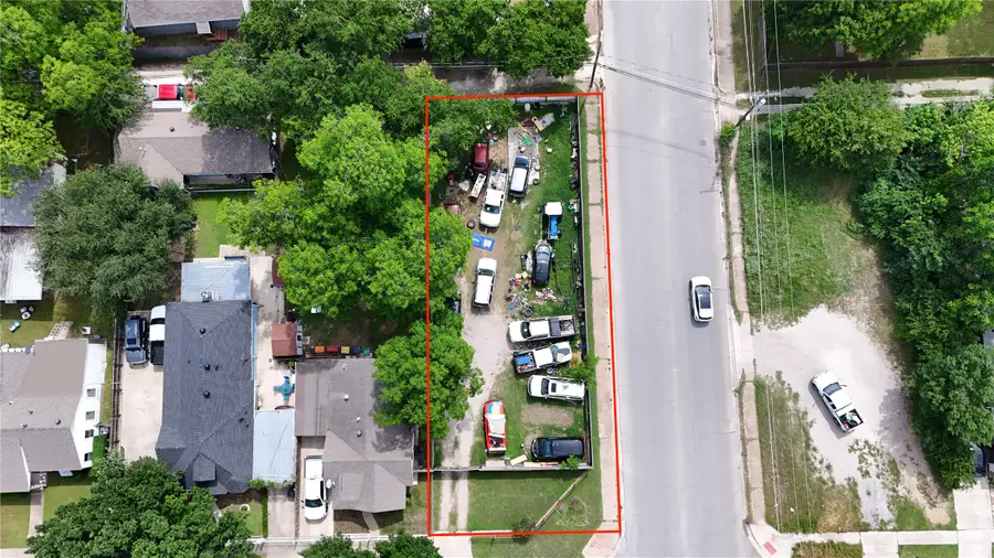 2100 Columbus Avenue, Fort Worth, TX 76164 - #2