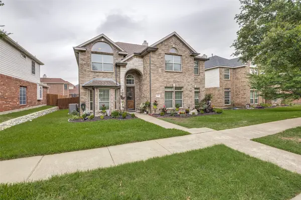 222 Rose Garden Way, Red Oak, TX 75154