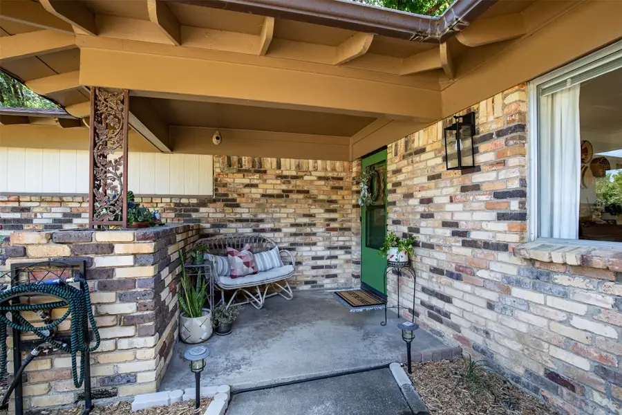 617 Woodside Drive, Hurst, TX 76053 - #3