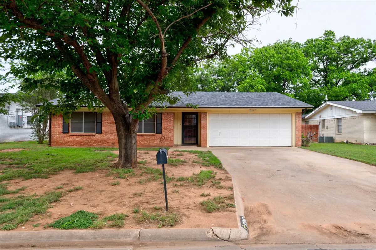 2318 Glenwood Drive, Abilene, TX 79605 - #1