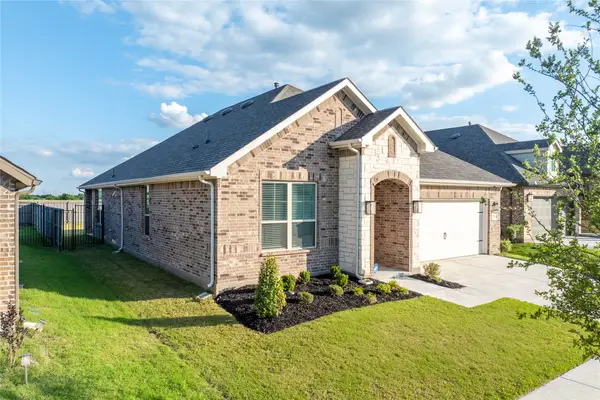 7518 Wild Mint Trail, Venus, TX 76084