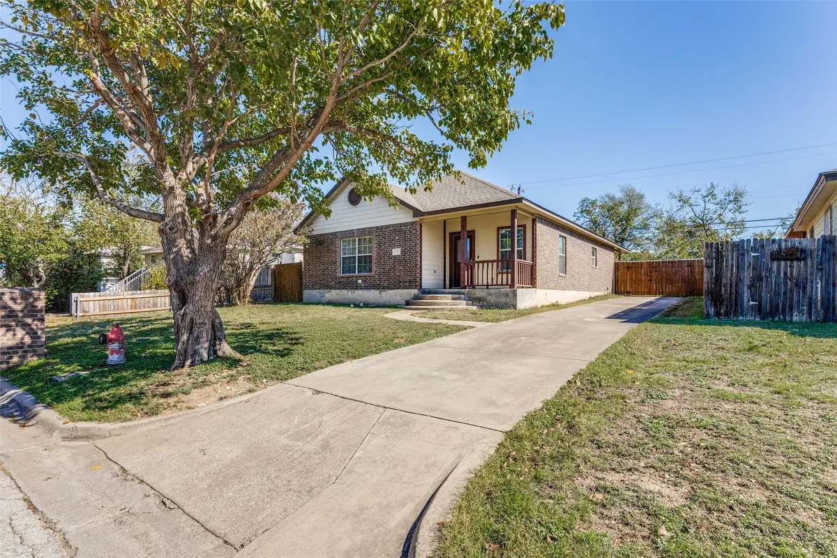 1732 Lawther Drive, River Oaks, TX 76114 - #1