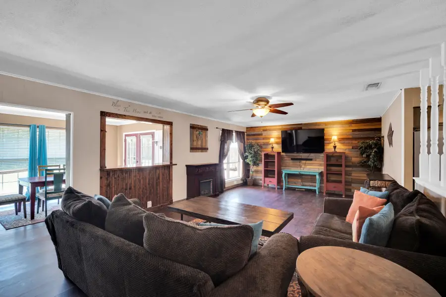 401 Westview Terrace, Midlothian, TX 76065 - #3